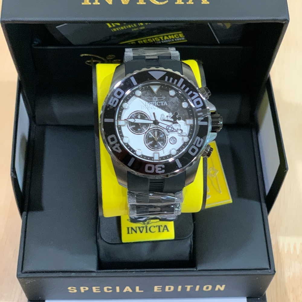 Limited Edition INVICTA men’s Watch 50mm